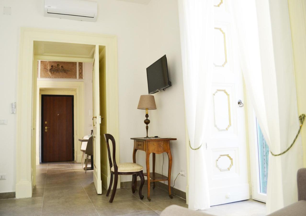 Questo Rinascimento Casa Audrey Napoli Exterior foto