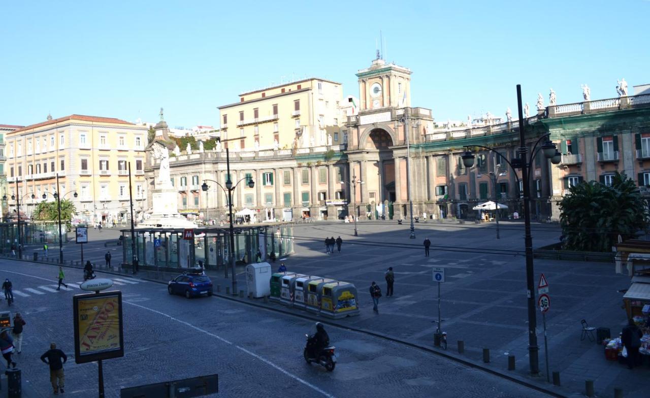 Questo Rinascimento Casa Audrey Napoli Exterior foto
