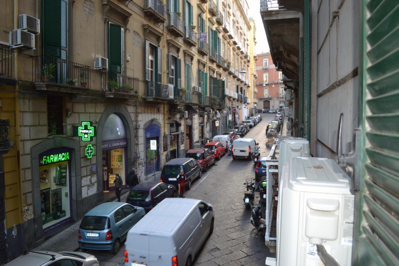 Questo Rinascimento Casa Audrey Napoli Exterior foto