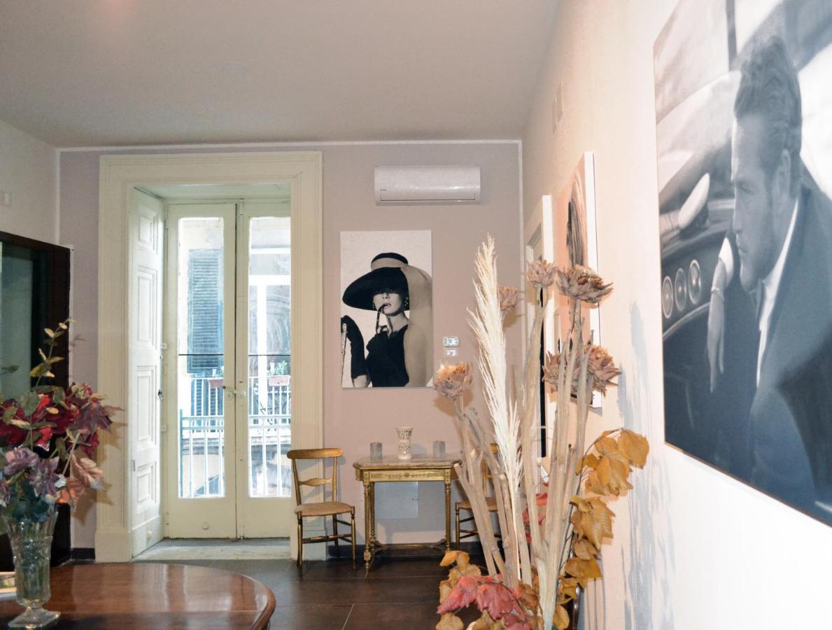 Questo Rinascimento Casa Audrey Napoli Exterior foto